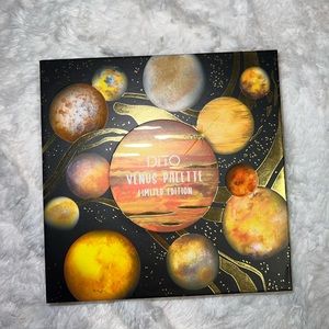 Dito Venus limited edition palette